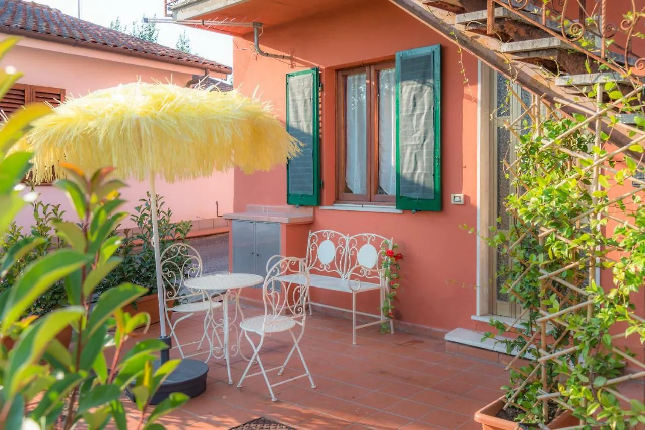 Fuga in Toscana Borgo a Buggiano Italia